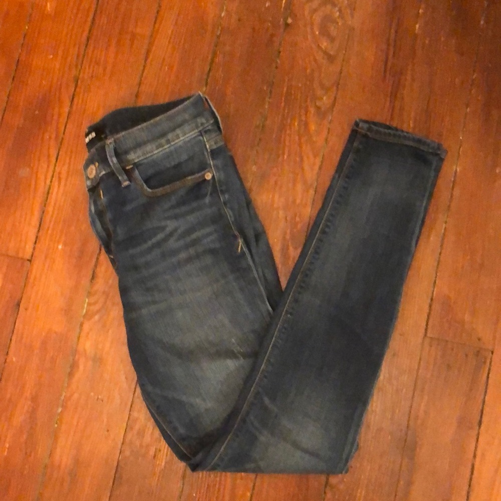 Express Repreve Jeggings (Skinny Jeans)